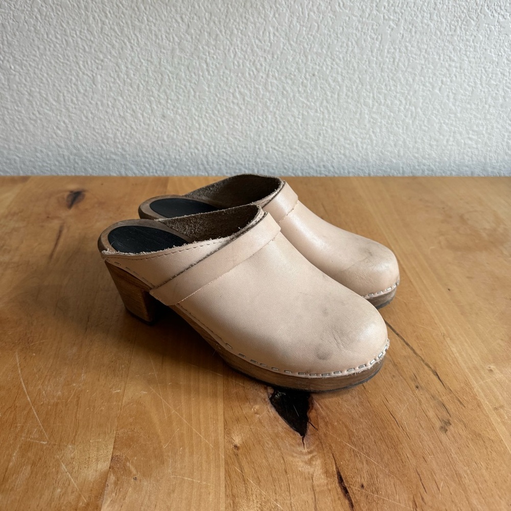 Lotta from Stockholm clogs